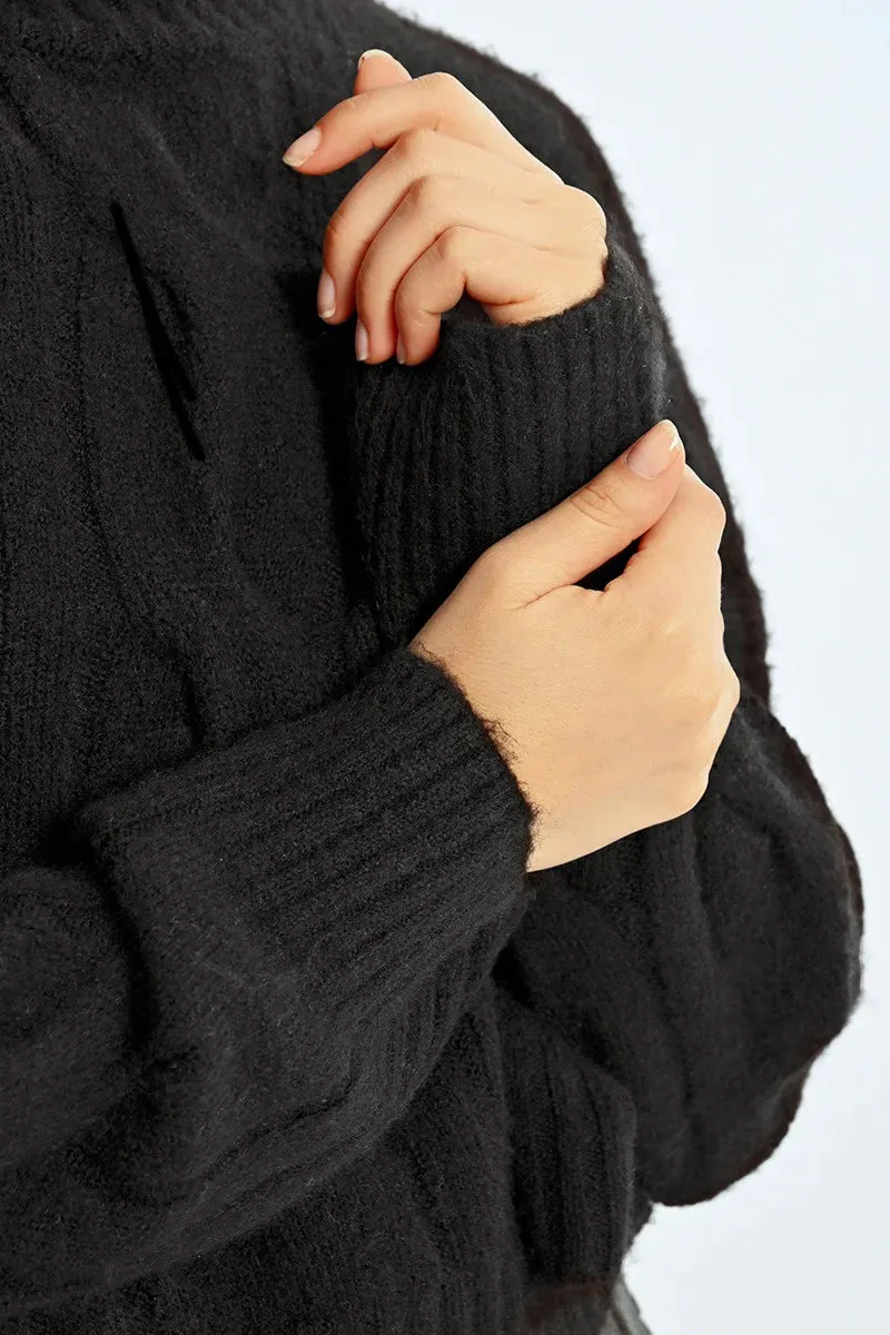 Soft Knit Cable Sweater - Black